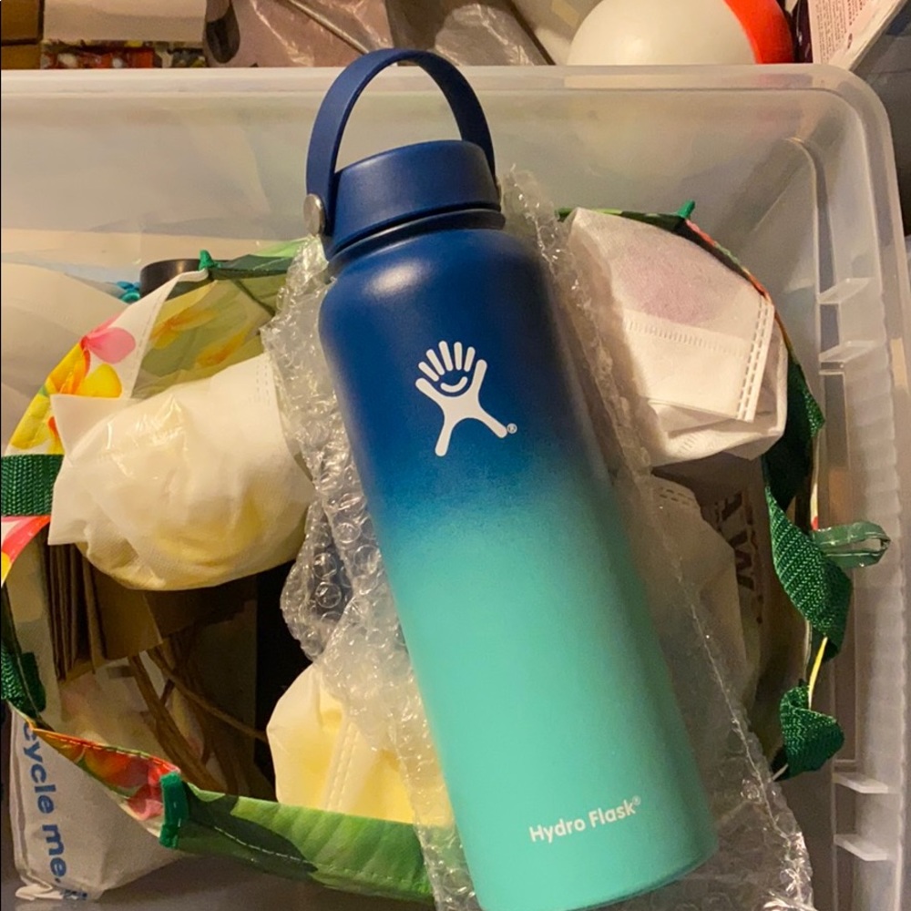 Limited Edition Hawaiian Hydro Flask
